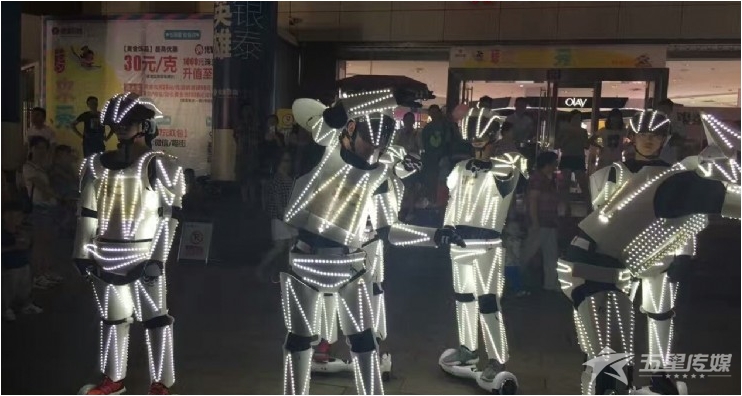 安康电光卫士-光电战车表演